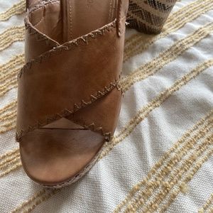 1970s style comfortable Wedge Platforms